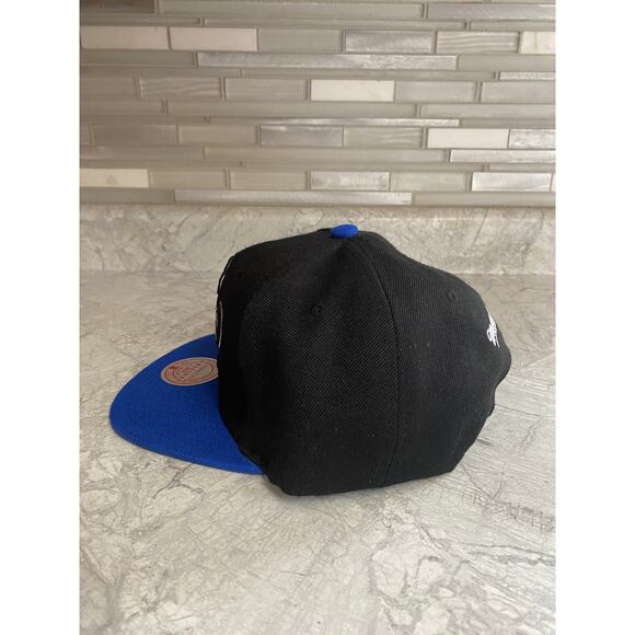 Philadelphia 76ers Ben Franklin Logo Mitchell & Ness Snapback Hat - Picture 4 of 8